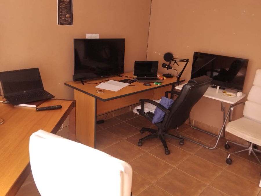 3 Bedroom Property for Sale in Meiringspark North West